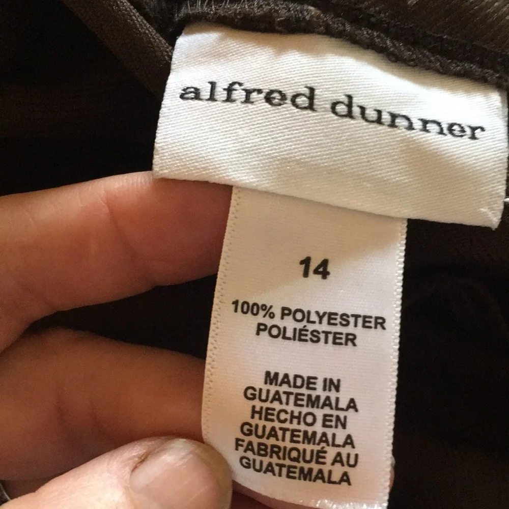 Alfred dunner size 14 poly elastic waist,for comfort pleats down legs BOGO SALE - Picture 4 of 4